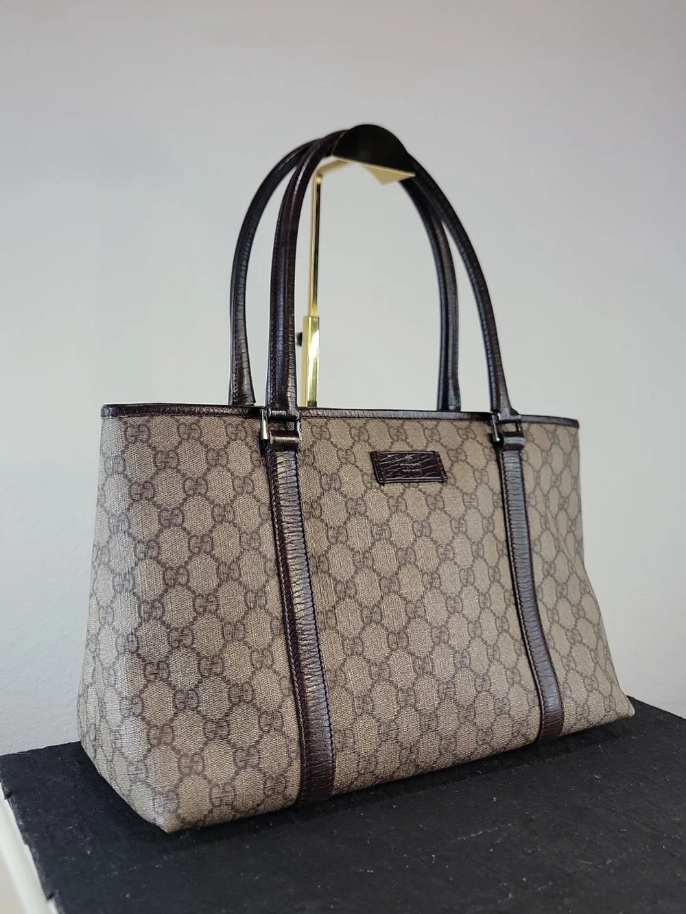•GUCCI• GG supreme joy tote